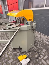 ZAGNIATARKA / ZACISKARKA  DO NAROŻY PRESSTA ALUMA ITACA ROK 2014