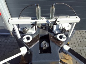 ZAGNIATARKA / ZACISKARKA DO NAROŻY PRESSTA EISELE 1800 ROK 2003